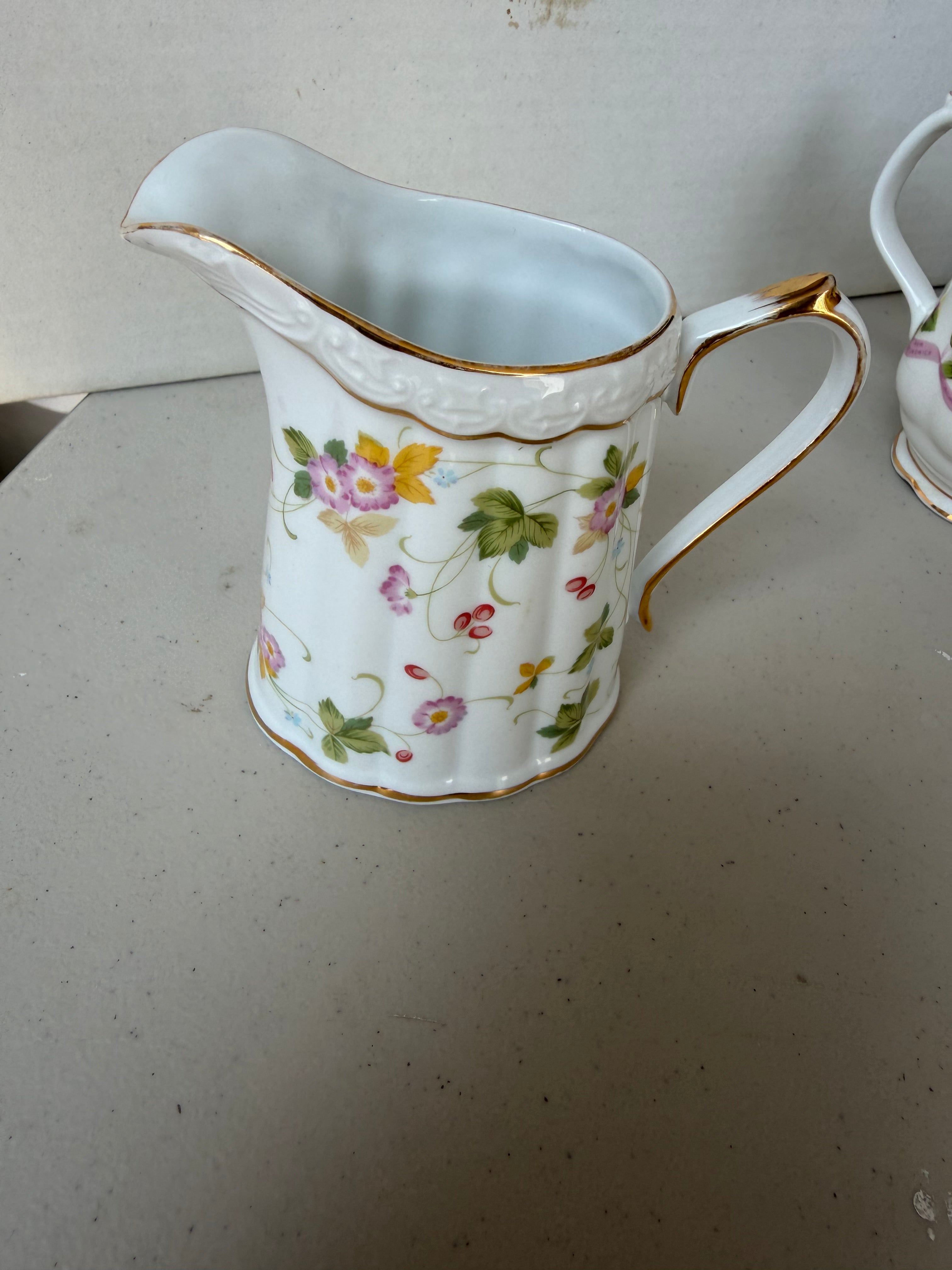 Villa italia creamer