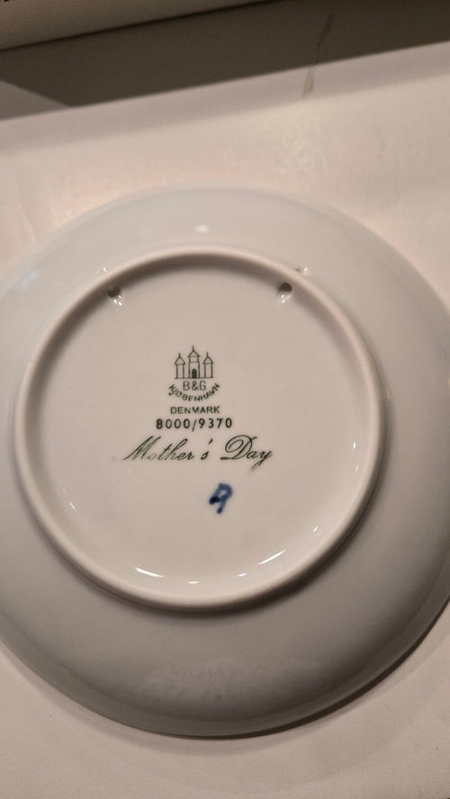 1970 Bing &Grondahl Mother's Day Plate.