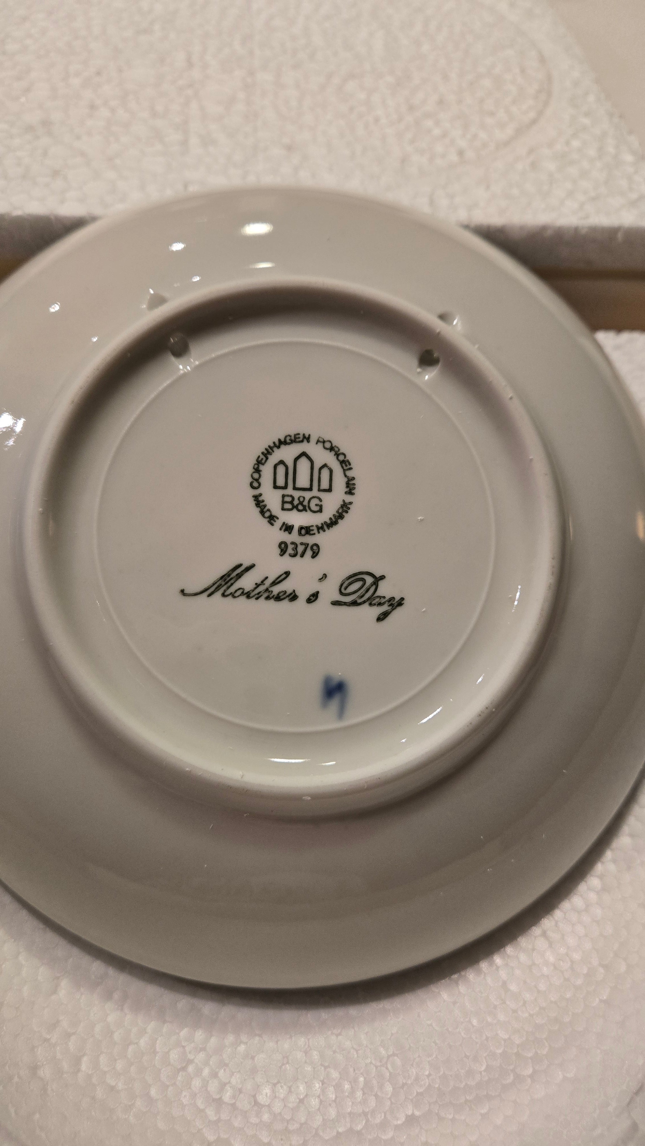 1979 Bing and Grondahl Mother's Day Plate