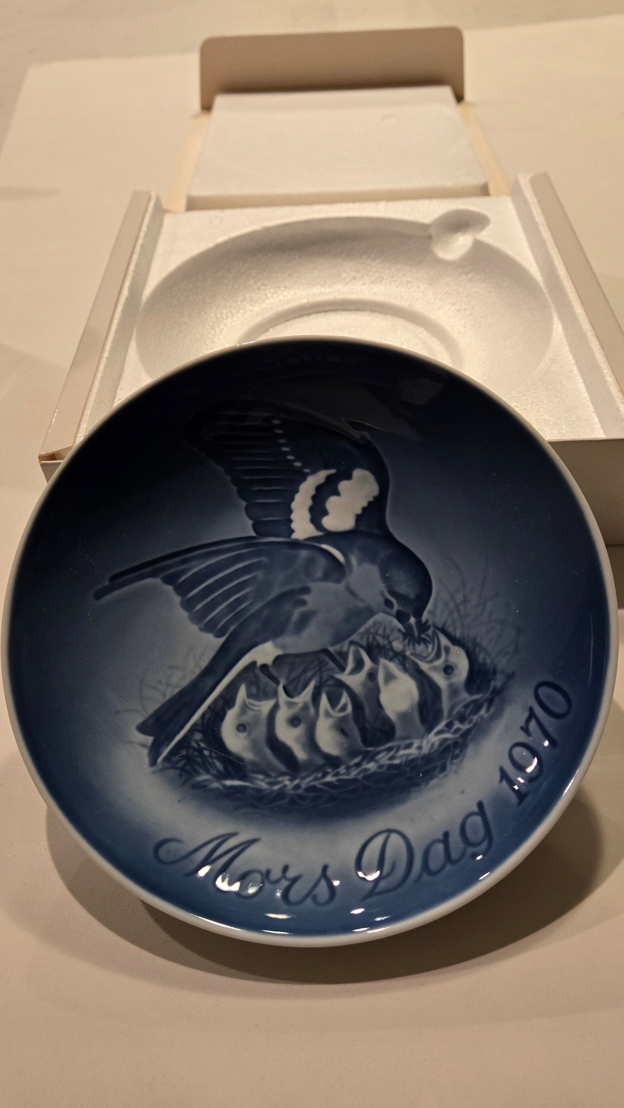 1970 Bing &Grondahl Mother's Day Plate.